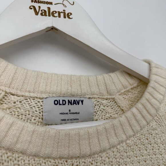 Old Navy Cream Crewneck Knit Sweater Size Small Oversized Fall Classic - Picture 8 of 9